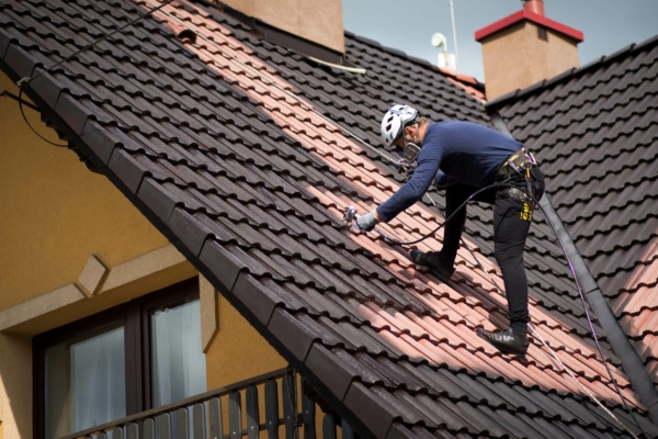 Anstrich von Betonplatten