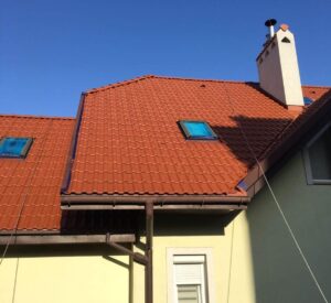 impregnacja-hydrofobowa-dachówki-ceramicznej-biotop-impregnat-royal (1) (1)