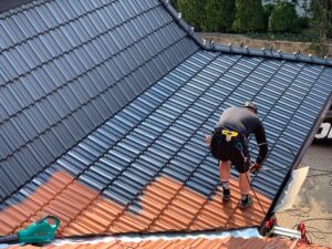 malowanie-dachówek-ceramicznych-Kraków-Zielonki