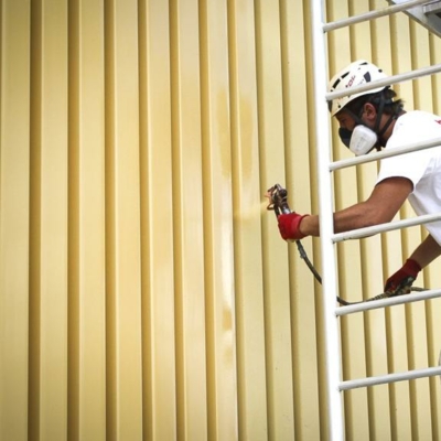 malowanie elewacji blaszanej z blachy trapezowej Poznań